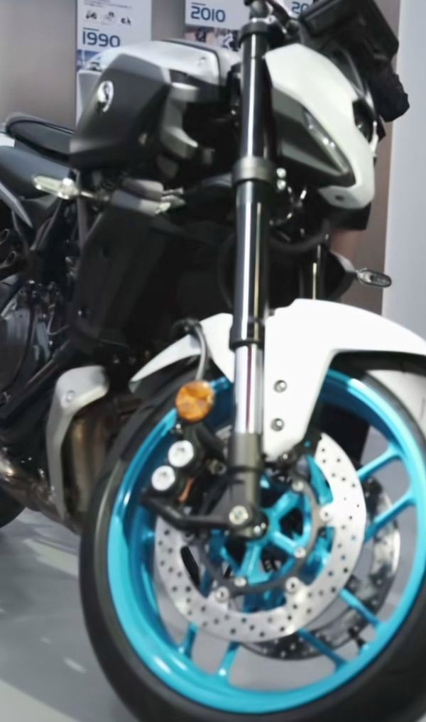 摩托車品牌創(chuàng)新技術(shù)展示【中國(guó)摩博會(huì)12款重磅新車揭秘:技術(shù)革命與價(jià)格風(fēng)暴誰(shuí)主沉浮摩友分享】 龍魚(yú)百科 第4張 摩托車品牌創(chuàng)新技術(shù)展示【中國(guó)摩博會(huì)12款重磅新車揭秘:技術(shù)革命與價(jià)格風(fēng)暴誰(shuí)主沉浮摩友分享】 摩托車品牌創(chuàng)新技術(shù)展示【中國(guó)摩博會(huì)12款重磅新車揭秘:技術(shù)革命與價(jià)格風(fēng)暴誰(shuí)主沉浮摩友分享】 龍魚(yú)百科 第4張