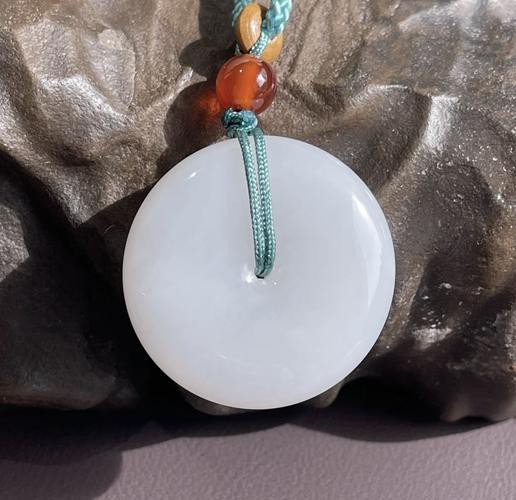 8000萬羊脂玉圖片【8000萬級羊脂玉的收藏價值與鑒別】 8000萬羊脂玉圖片【8000萬級羊脂玉的收藏價值與鑒別】 龍魚論壇 第13張