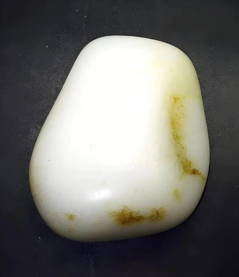 8000萬羊脂玉圖片【8000萬級羊脂玉的收藏價值與鑒別】 8000萬羊脂玉圖片【8000萬級羊脂玉的收藏價值與鑒別】 龍魚論壇 第8張