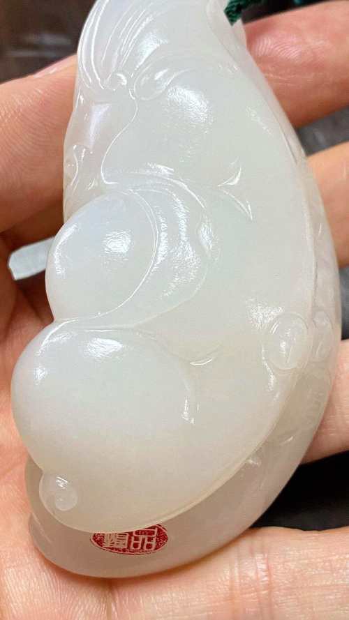 8000萬羊脂玉圖片【8000萬級羊脂玉的收藏價值與鑒別】 8000萬羊脂玉圖片【8000萬級羊脂玉的收藏價值與鑒別】 龍魚論壇 第7張