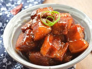 閩南皇帝魚【清蒸皇帝魚怎么做_清蒸皇帝魚的做法_長樂人經常吃的這種魚】