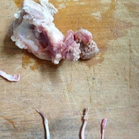 魚肚子白色寄生蟲【白色寄生蟲對魚的危害】