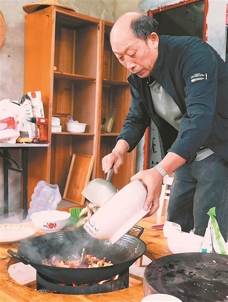 右江龍魚店【南方plus有沒有右江地區(qū)的龍魚店】