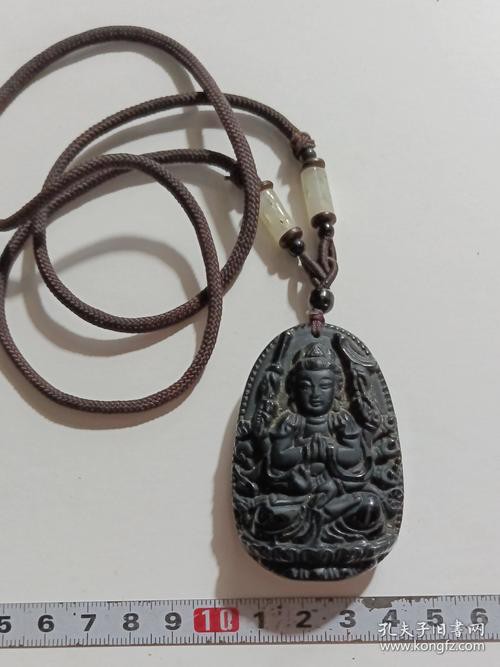 1500萬一克的墨玉圖片，1500萬一克的墨玉是真的嗎？