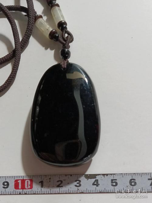1500萬一克的墨玉圖片，1500萬一克的墨玉是真的嗎？