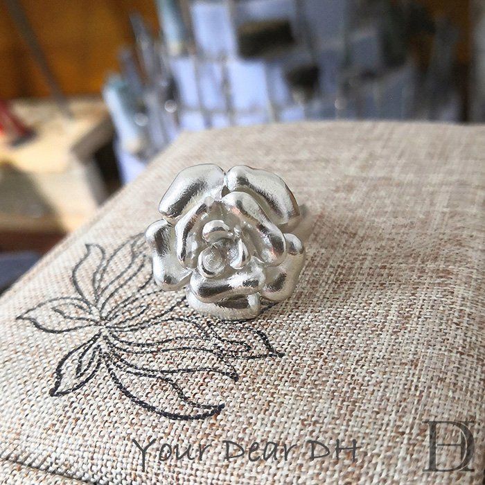 玫瑰銀是什么東西【“玫瑰銀”并非單一明確的物質概念其含義因語境而異】