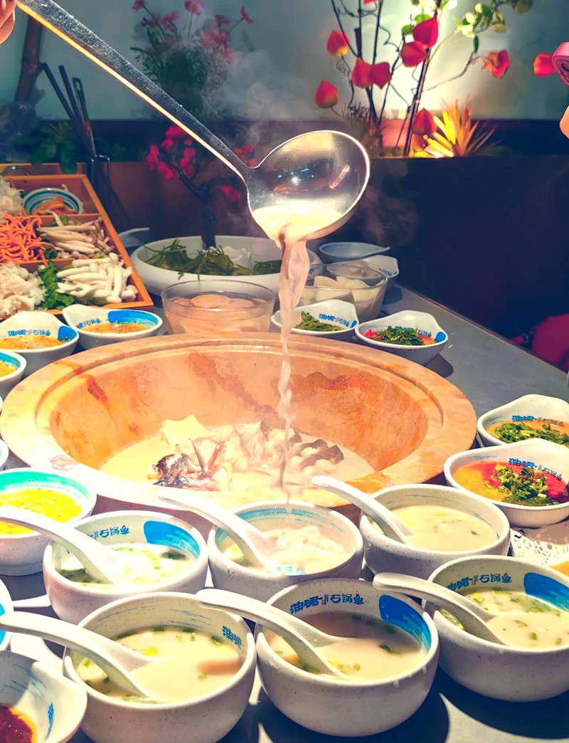 武安龍魚店【有一種美食叫鐵鍋柴火燉魚】 武安龍魚店【有一種美食叫鐵鍋柴火燉魚】 全國水族館企業名錄 第6張