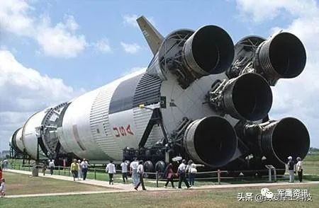 世界十大最強運載火箭【世界十大最強運載火箭的科技史詩，土星五號發動機技術】