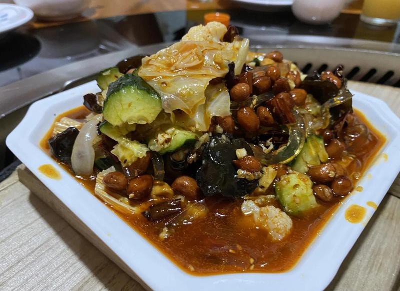 <strong><mark>富平</mark></strong>龍魚店，“三條魚”游出共富新路