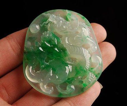 魚龍玉佩不能亂戴，《魚龍玉佩不能亂戴》
