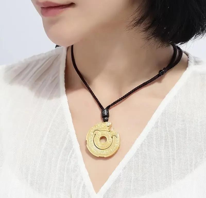 佩戴龍掛件有什么講究，《佩戴龍掛件有什么講究》