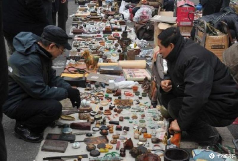 熱門古玩交易平臺(tái)對(duì)比，2025年古玩交易平臺(tái)對(duì)比分析