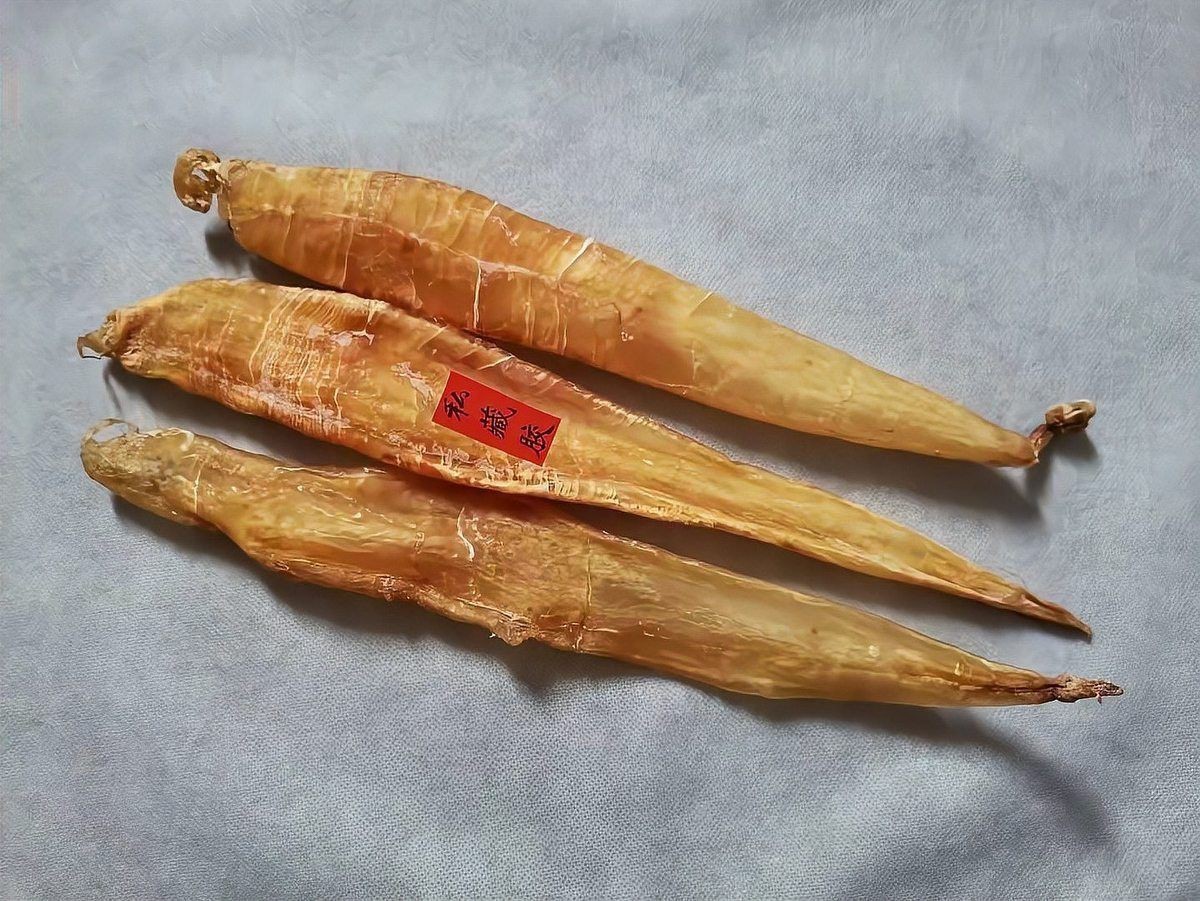 小金龍魚膠是什么魚的膠，小金龍魚膠是一種備受關注的滋補食材其來源因定義不同而有差異