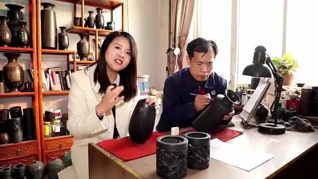 給我推薦一些生龍主題的藝術品，】龍年新春有哪些生肖龍作品可鑒賞