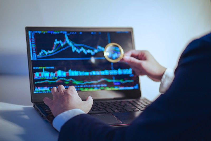 西安魚缸維護，西安魚缸專業(yè)維護