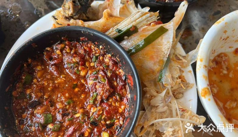 賓川龍魚店，云南賓川龍魚相關(guān)餐飲店鋪展現(xiàn)出獨特的飲食文化魅力 賓川龍魚店，云南賓川龍魚相關(guān)餐飲店鋪展現(xiàn)出獨特的飲食文化魅力 全國水族館企業(yè)名錄 第1張