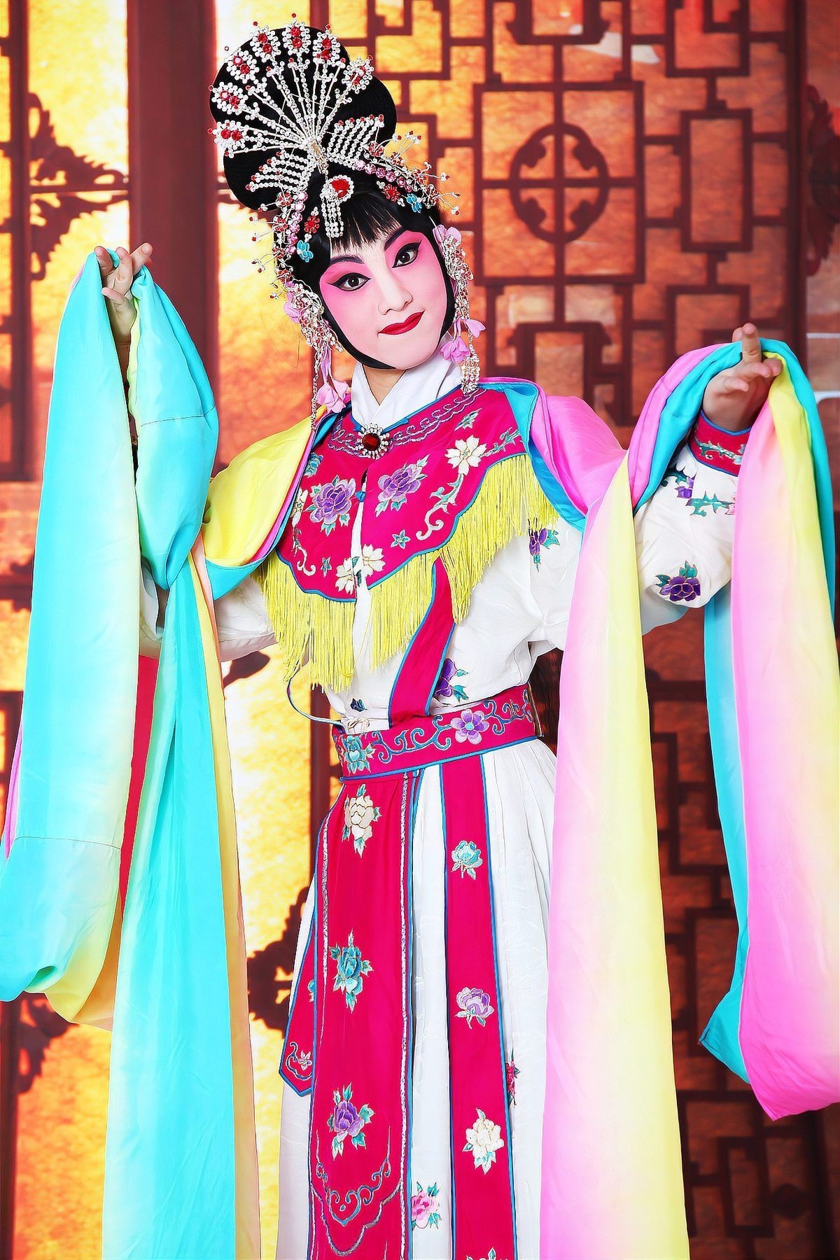 “水池里銀龍魚”在粵語中有何特殊含義？，“水池里銀龍魚”在粵語文化中承載了多重象征意義 “水池里銀龍魚”在粵語中有何特殊含義？，“水池里銀龍魚”在粵語文化中承載了多重象征意義 龍魚論壇 第3張