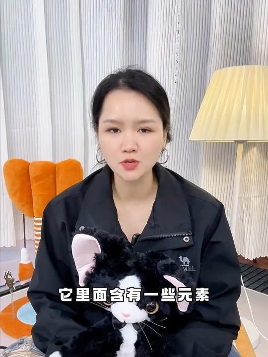 貓最不能吃的10種食物，《貓最不能吃的10種食物》貓咪不能吃的10種食物