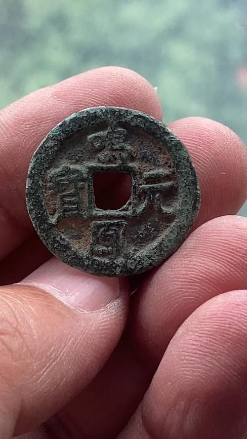 鳳凰元寶圖片，鳳凰元寶作為一種融合傳統(tǒng)文化與現(xiàn)代審美的藝術(shù)形象