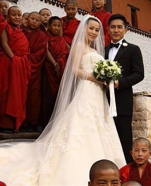 中國歷史上的龍旗有哪些設(shè)計？，中國歷史上的龍旗設(shè)計