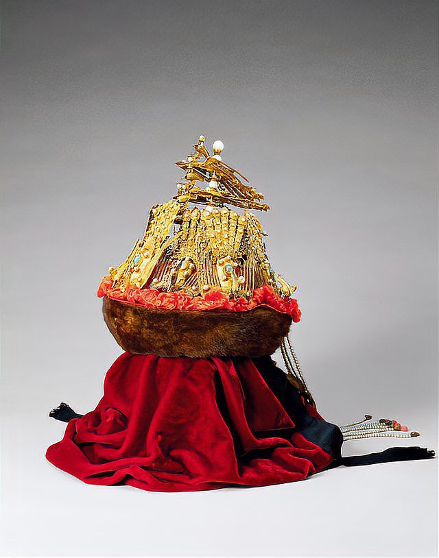 鳳冠圖片，中國(guó)古代鳳冠的歷史 鳳冠圖片，中國(guó)古代鳳冠的歷史 龍魚(yú)論壇 第1張