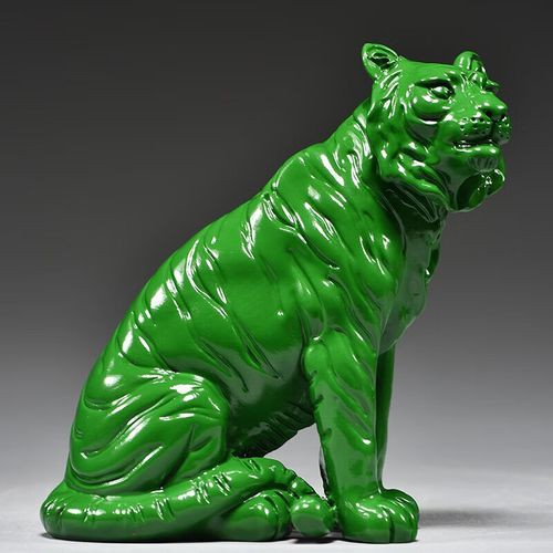 綠色老虎雕塑，曬你與虎跑公園的老照片杭州日?qǐng)?bào)曬你與虎跑公園的老照片