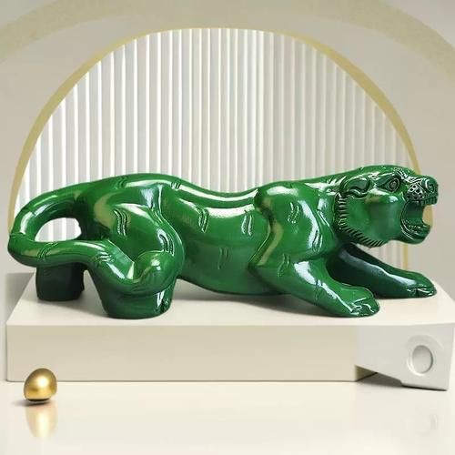 綠色老虎雕塑，曬你與虎跑公園的老照片杭州日?qǐng)?bào)曬你與虎跑公園的老照片