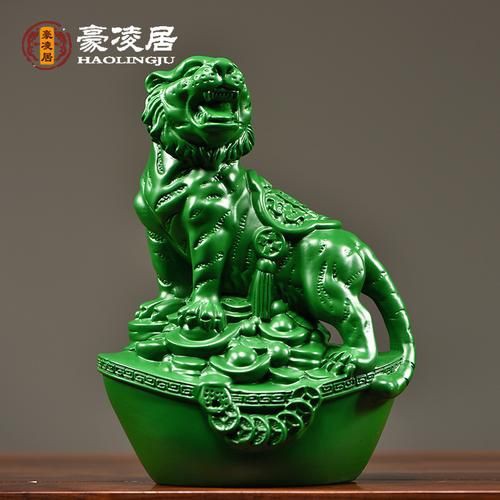 綠色老虎雕塑，曬你與虎跑公園的老照片杭州日?qǐng)?bào)曬你與虎跑公園的老照片