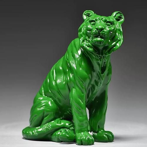 綠色老虎雕塑，曬你與虎跑公園的老照片杭州日?qǐng)?bào)曬你與虎跑公園的老照片