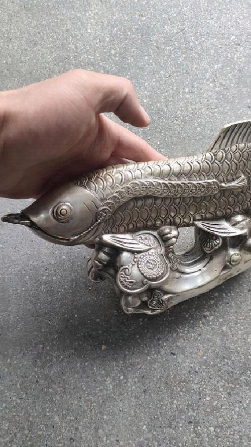 緬甸龍魚擺件圖片，緬甸花梨木金龍魚擺件