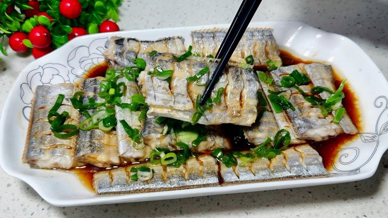 刀魚的最佳吃法，《刀魚的最佳吃法》刀魚的最佳吃法：清蒸刀魚的做法