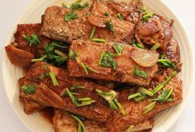刀魚的最佳吃法，《刀魚的最佳吃法》刀魚的最佳吃法：清蒸刀魚的做法