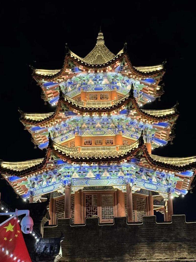 石泉龍魚店，石泉古鎮(zhèn)必吃!兩天不踩雷的石鍋魚攻略 石泉龍魚店，石泉古鎮(zhèn)必吃!兩天不踩雷的石鍋魚攻略 全國水族館企業(yè)名錄 第1張