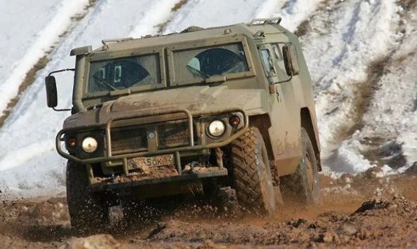 十大重型裝甲越野車，中國軍事工業重大突破的鋼鐵巨獸\