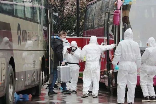 龍魚常見疾病有哪些癥狀呢圖片:龍魚常見疾病及其癥狀 龍魚百科 第2張 龍魚常見疾病有哪些癥狀呢圖片:龍魚常見疾病及其癥狀 龍魚常見疾病有哪些癥狀呢圖片:龍魚常見疾病及其癥狀 龍魚百科 第2張