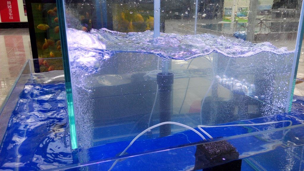 負壓魚缸的受力分析涉及到了大氣壓魚缸的受力分析進行詳細解讀：負壓魚缸的原理