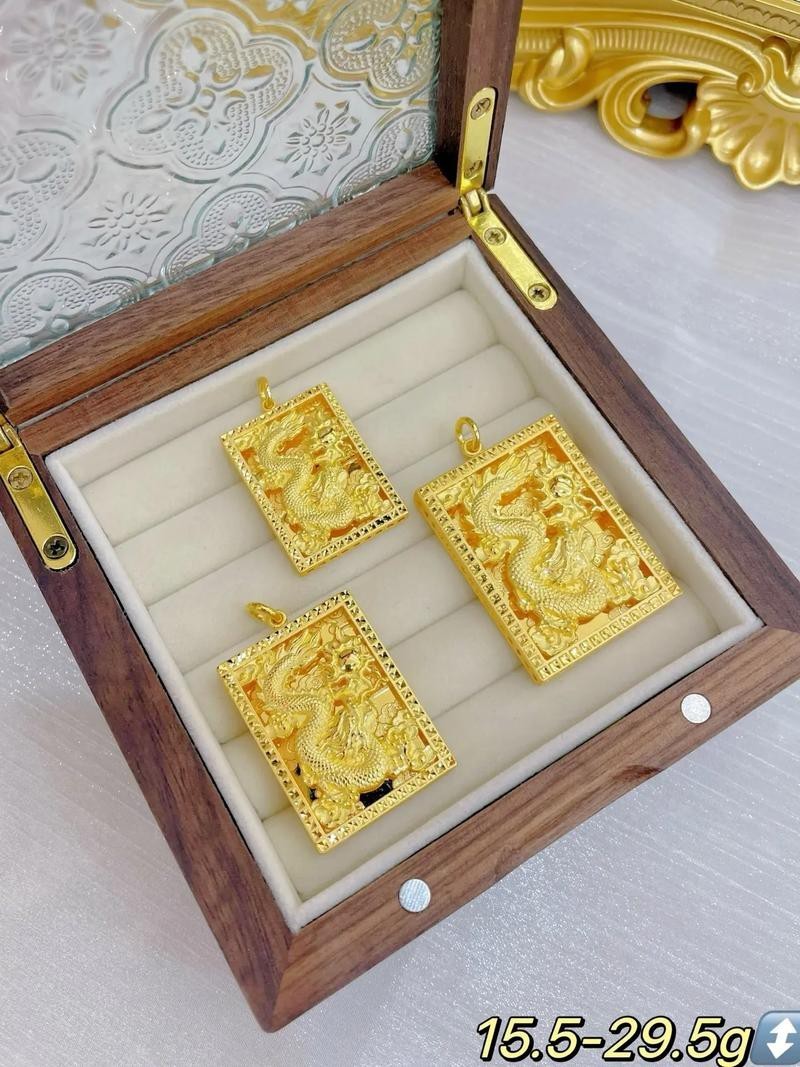 能推薦幾款受歡迎的龍主題頭像嗎？