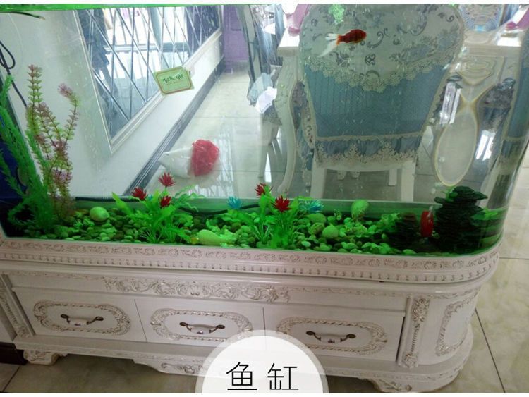 水族箱造景的藝術與技巧——水族石的選擇標準：放魚缸里的石頭通常被稱為造景石或底砂