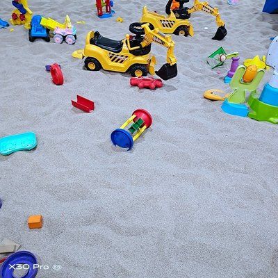 淡水魚缸與淡水魚缸底砂的區(qū)別：海水魚缸與淡水魚缸底砂的區(qū)別