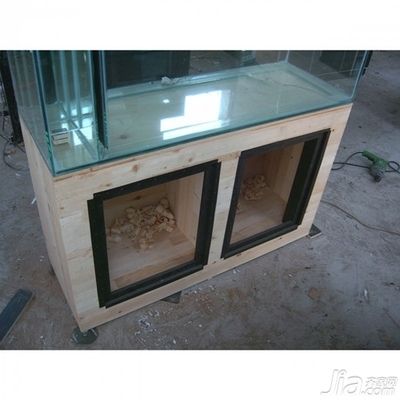 魚缸燈支架怎么做：如何選擇適合魚缸的燈管，魚缸燈支架的散熱解決方案 魚缸燈支架怎么做：如何選擇適合魚缸的燈管，魚缸燈支架的散熱解決方案 魚缸百科 第4張