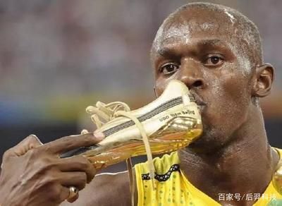 龍魚蒙眼能自愈嗎：龍魚蒙眼嚴重要放棄嗎？深度解析病因與救治方法