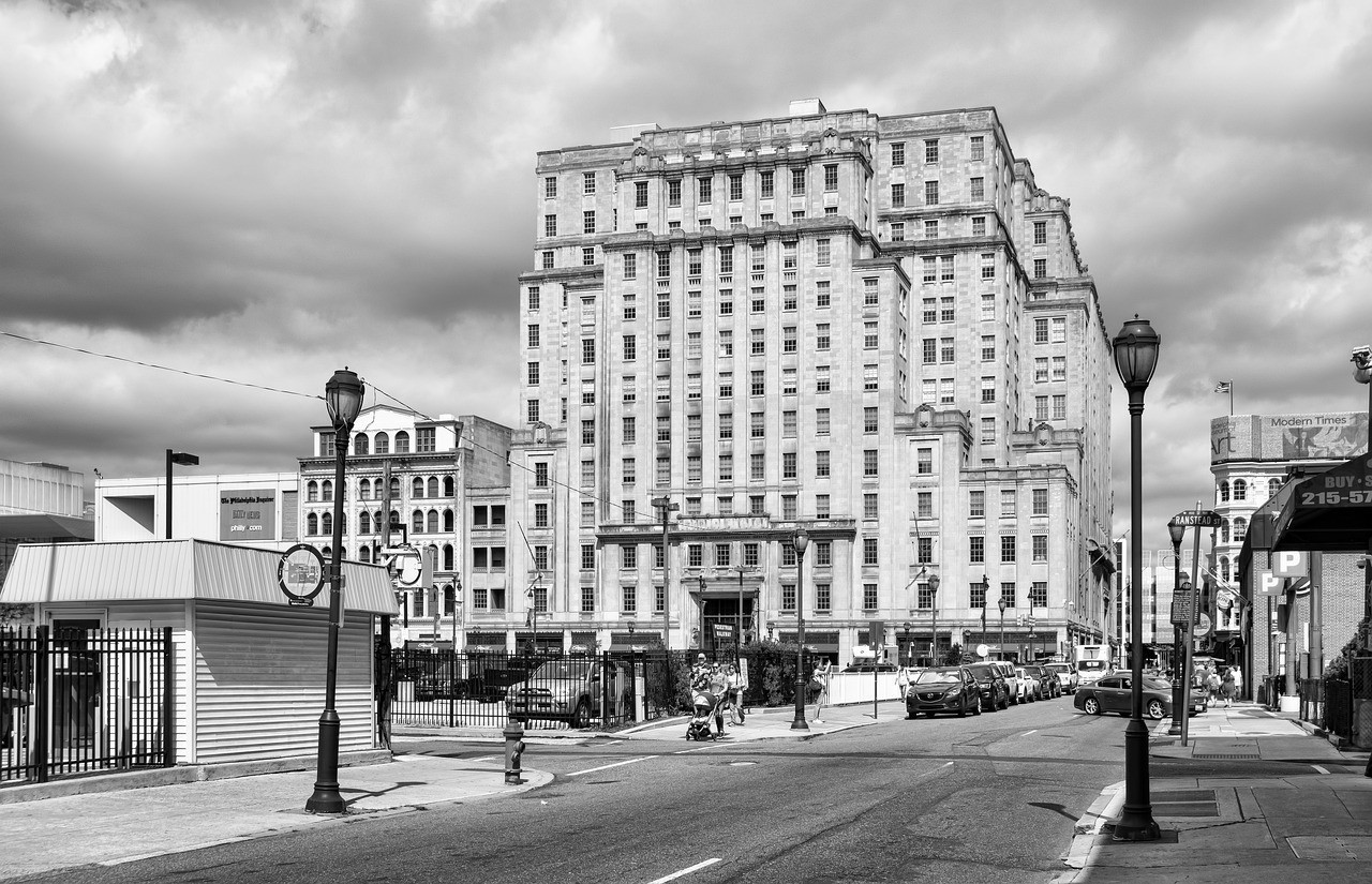 呼和浩特市回民區貝爾路鴻發水族店