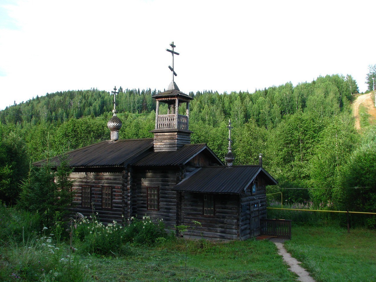 本溪市<strong><mark>明山</mark></strong>區圣溪水族行（本溪圣水天然池）