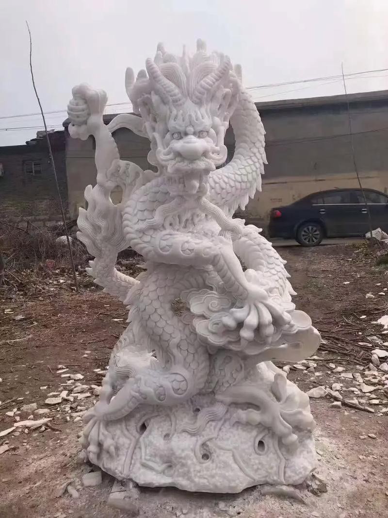 再給我一些龍擺件的圖片