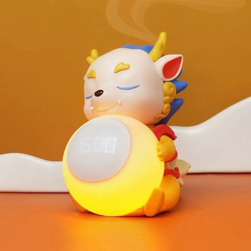 再給我一些龍擺件的圖片