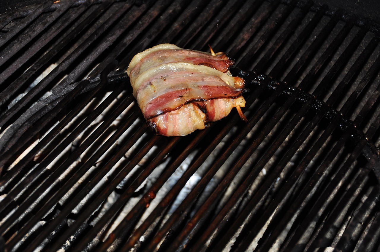 牟定縣魚品軒炭烤水族店 牟定縣魚品軒炭烤水族店 全國水族館企業(yè)名錄 第1張
