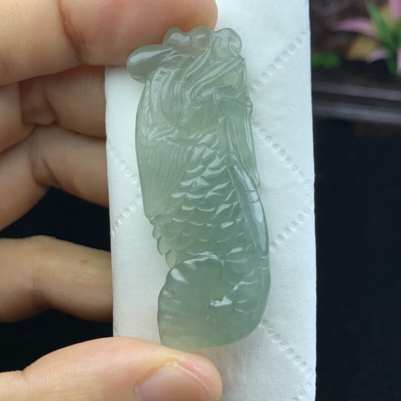 現(xiàn)代翡翠龍魚的價格范圍是多少？