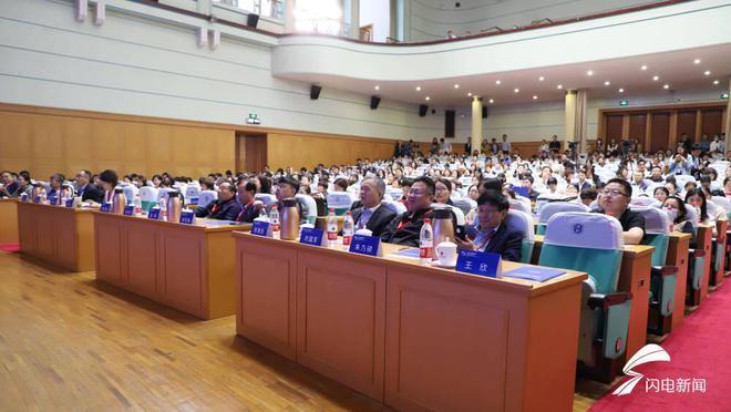 魚缸小浮萍對水有什么作用 魚缸浮萍的作用