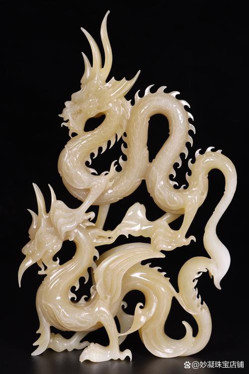 列舉更多現(xiàn)代龍玉雕作品