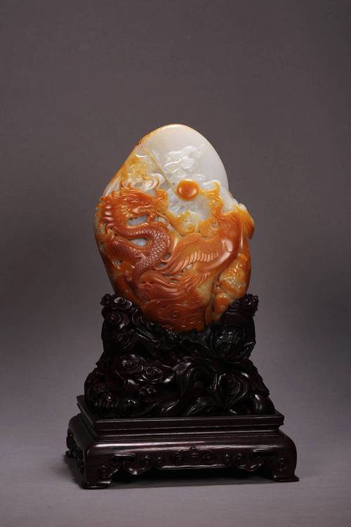 列舉更多現(xiàn)代龍玉雕作品